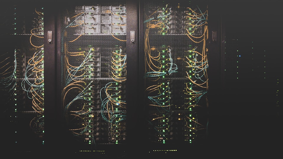 Cloud server infrastructure for Laravel application hosting